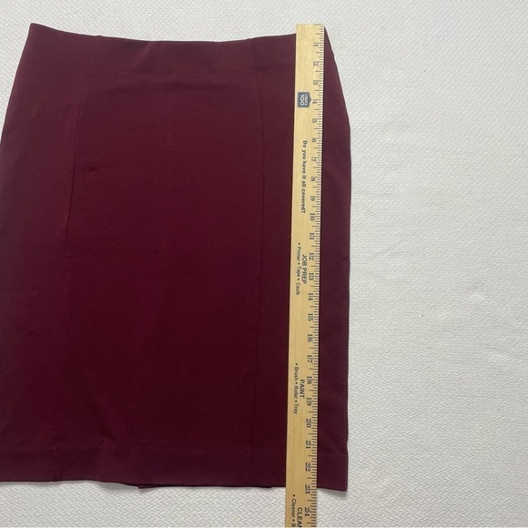 Ann Taylor Factory Pencil Skirt Size Medium Burgundy Wine Elastic Waist Stretchy - Picture 10 of 15